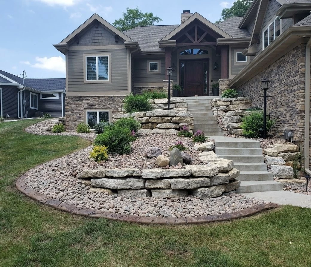 Concrete Curb Edging in Sun Prairie | Lawn Care Madison